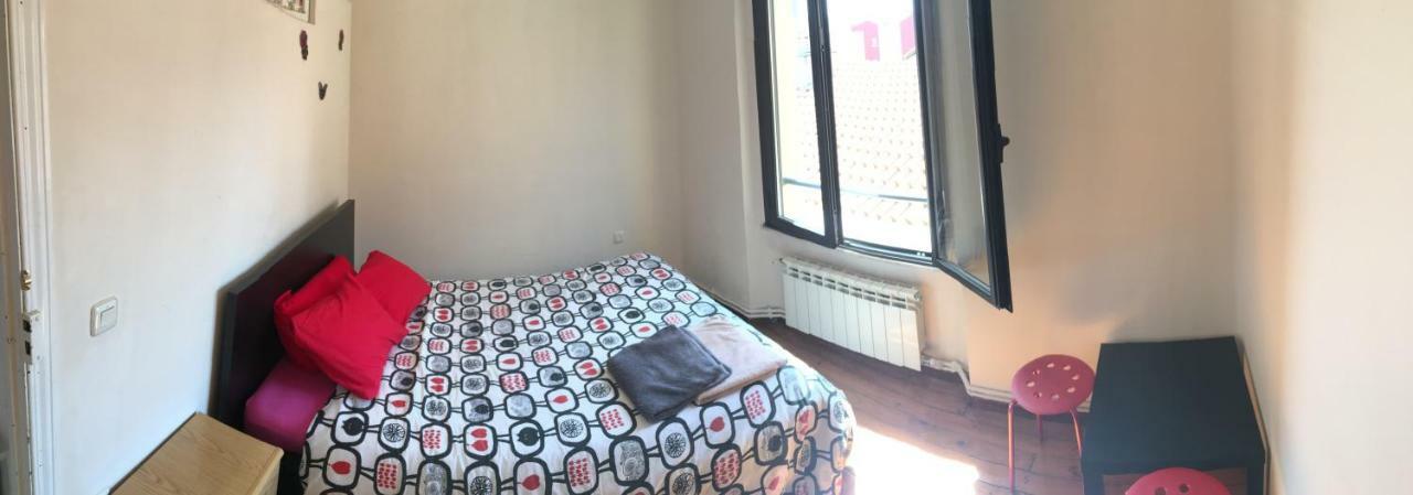 Piso En El Humedo, Al Lado Plaza Mayor 莱昂 外观 照片
